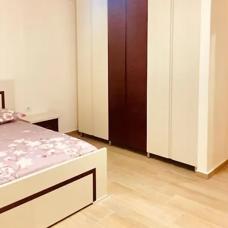 Yasmin Apartment *
